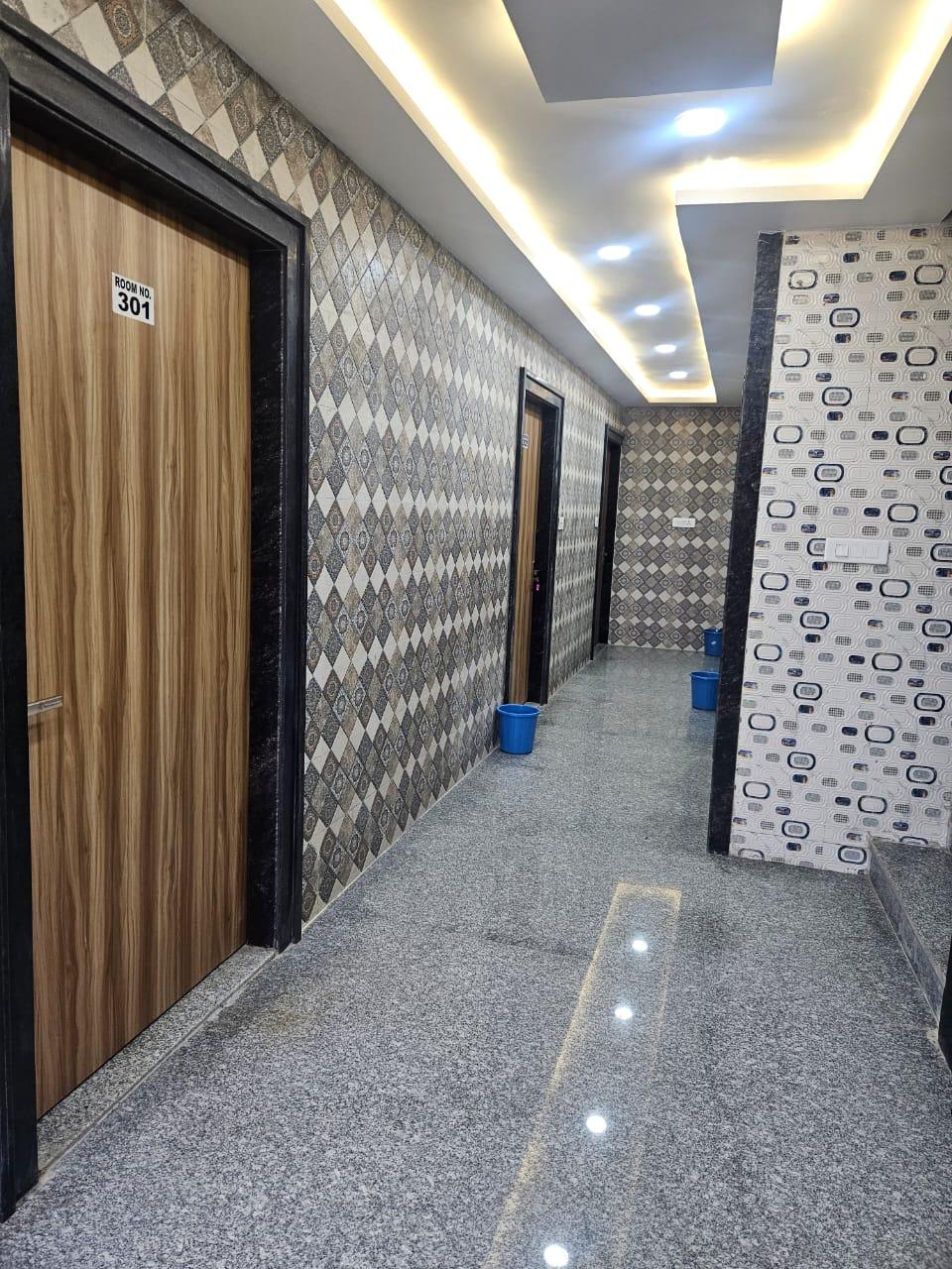 Hotel Corridor View near Banke Bihari
